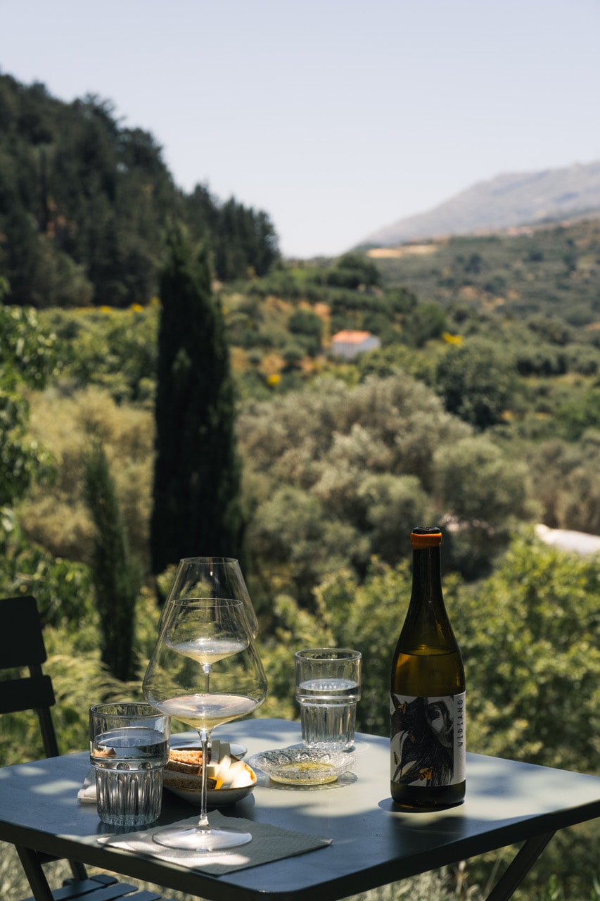 Το κρητικό τραπέζι